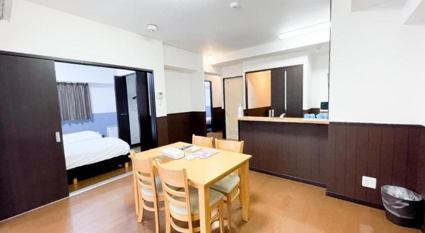 Villa Coast Nishimachi - Guesthouse In Okinawa Наха Екстериор снимка